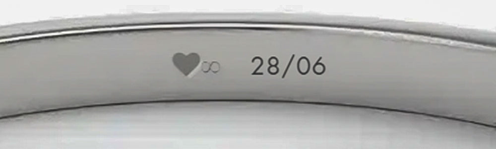 Silver ring with engraved heart and numbers '28/06'