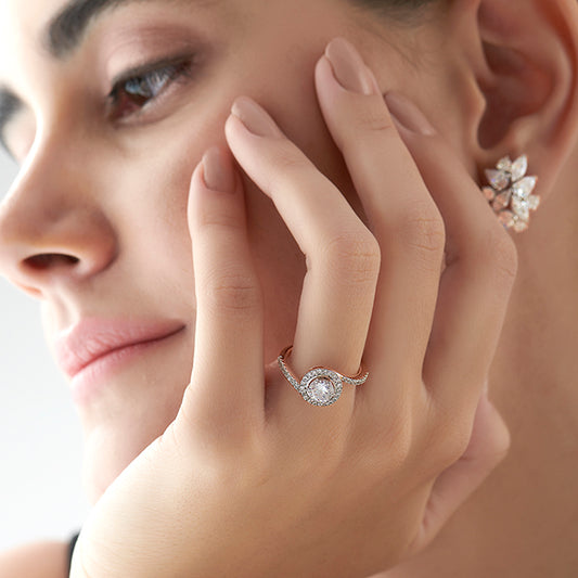 Round Halo Twist Engagement Ring – 0.50 ct Round Halo Twist Engagement Ring – 0.50 ct - MQ