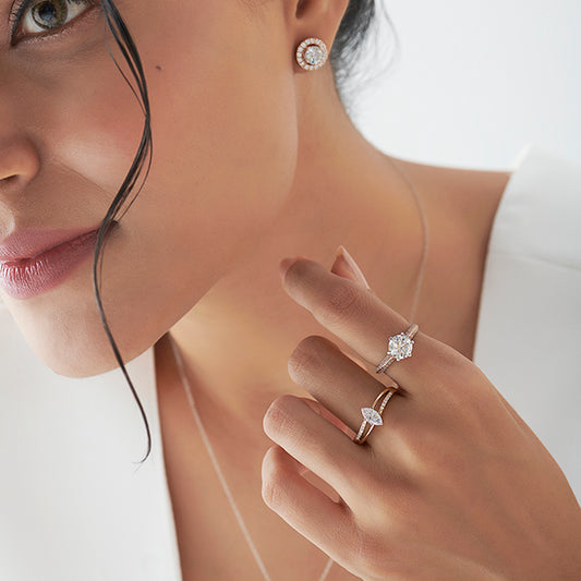 Round Diamond Pavé Engagement Ring Round Diamond Pavé Engagement Ring