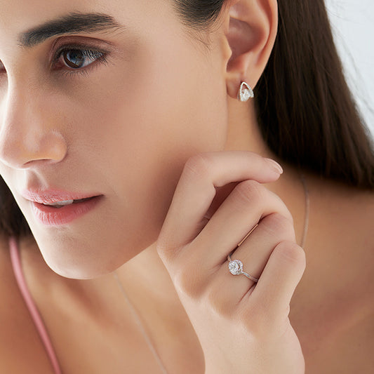 Round Diamond Bypass Solitaire Ring Round Diamond Bypass Solitaire Ring