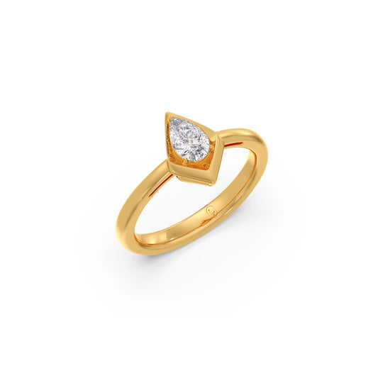 0.38ct Kite Shape Pear Cut Diamond Ring 0.38ct Kite Shape Pear Cut Diamond Ring - Yellow