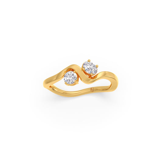 Alternating Round and Oval Diamond Ring Alternating Round and Oval Diamond Ring