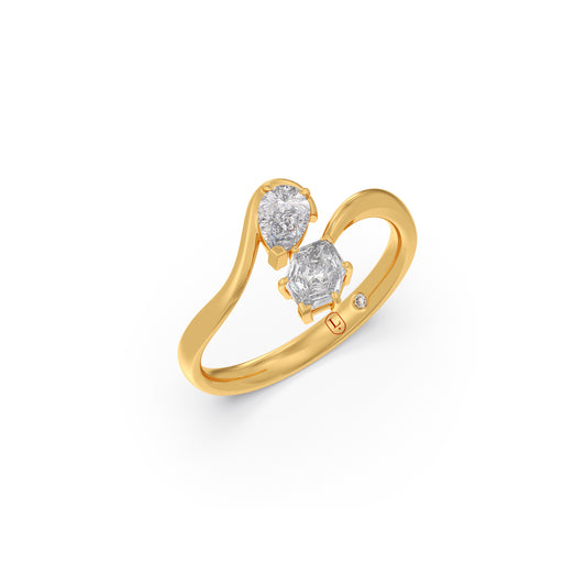 Hexa & Pear Diamond Toi et Moi Ring Hexa & Pear Diamond Toi et Moi Ring - Yellow