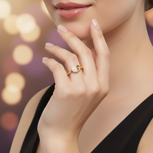 Glimmer Heart Round Diamond Ring Glimmer Heart Round Diamond Ring