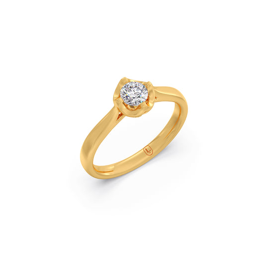 0.30 cts Elegant Solitaire Diamond Ring 0.30 cts Elegant Solitaire Diamond Ring - Yellow