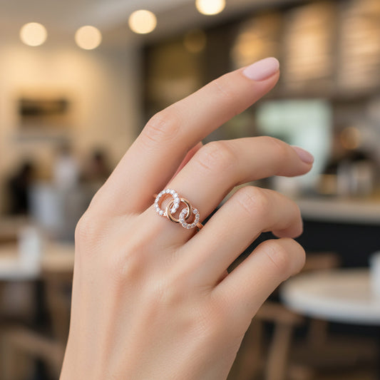 Interlocking Circle Diamond Ring Interlocking Circle Diamond Ring