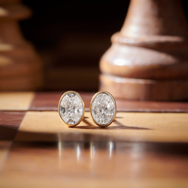 Why Bezel Setting Jewelry is Low-Maintenance, Snag-Free & Sleep-Safe