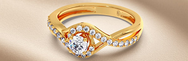 Round Cut Solitaire Engagement Ring
