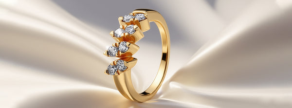 Hoop or Ring Nose Pin