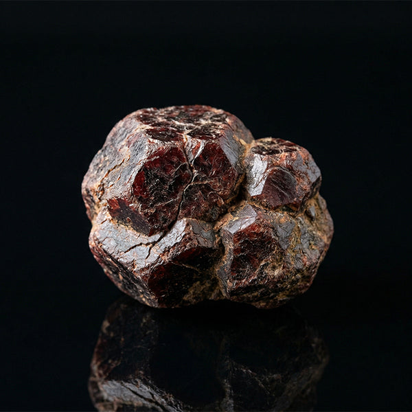 Garnet gemstone