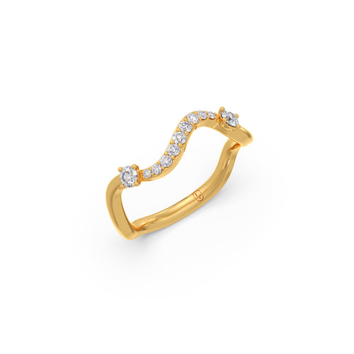 Serpentine Sparkle Diamond Ring