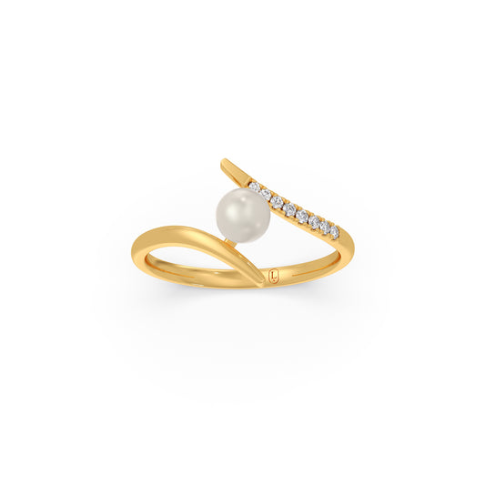 Classic Pearl Diamond Ring - Yellow