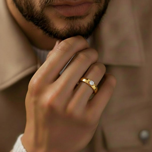Golden Solitaire Diamond Mens Ring - Men's gold ring with single solitaire diamond elegant design
