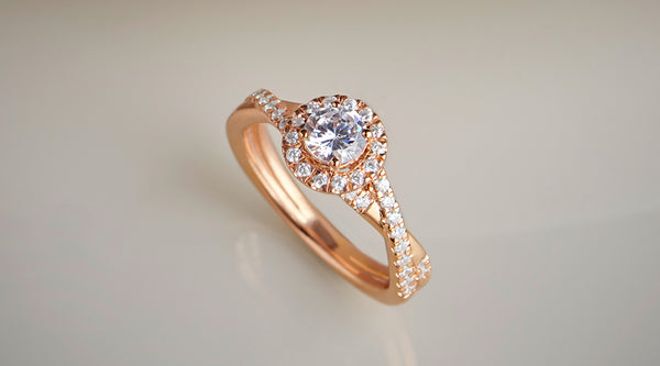 Rose gold ring with a diamond